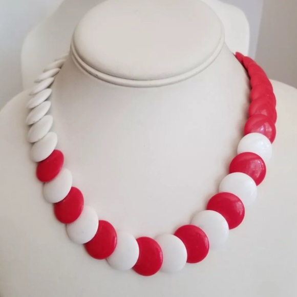 VTG AVON DISK NECKLACE - Picture 2 of 12